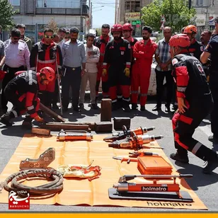 دوره آموزشی تخصصی «امداد و نجات تصادفات جاده‌ای» ویژه آتش‌نشانان خراسان رضوی