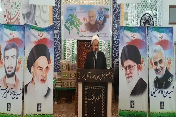 حاج قاسم سلیمانی پرورش‌یافته مکتب فاطمی است