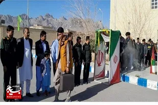 ۴۰ نفر از دانش آموزان خاش به مناطق عملیاتی خوزستان اعزام شدند