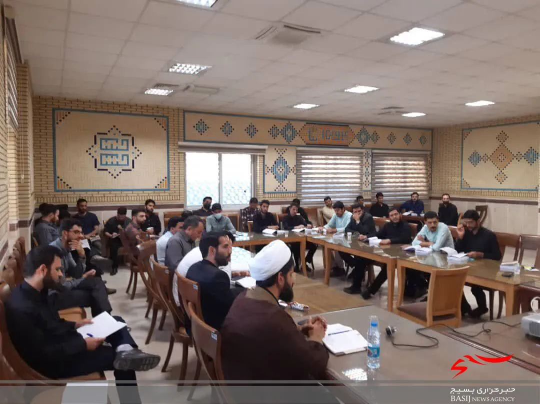 اولین دوره ملی مشکات ویژه معلمان در قم برگزار شد