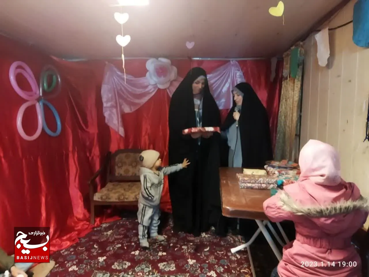 جشن میلاد کوثر نبی(س) در محله زمزم پردیسان برگزار شد
