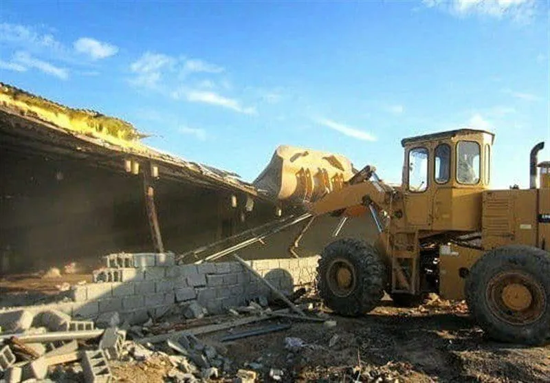 تخریب ۱۰۰ واحد ساخت و سازهای غیرمجاز در پیشوا