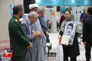 برگزاری رویداد هنری طراحی سیاه قلم پرتره شهدا و سرداران شهید استان خراسان شمالی