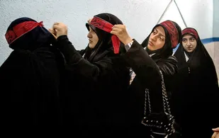 رسیدن به مقام والای انسانیت، بزرگترین حق زن است