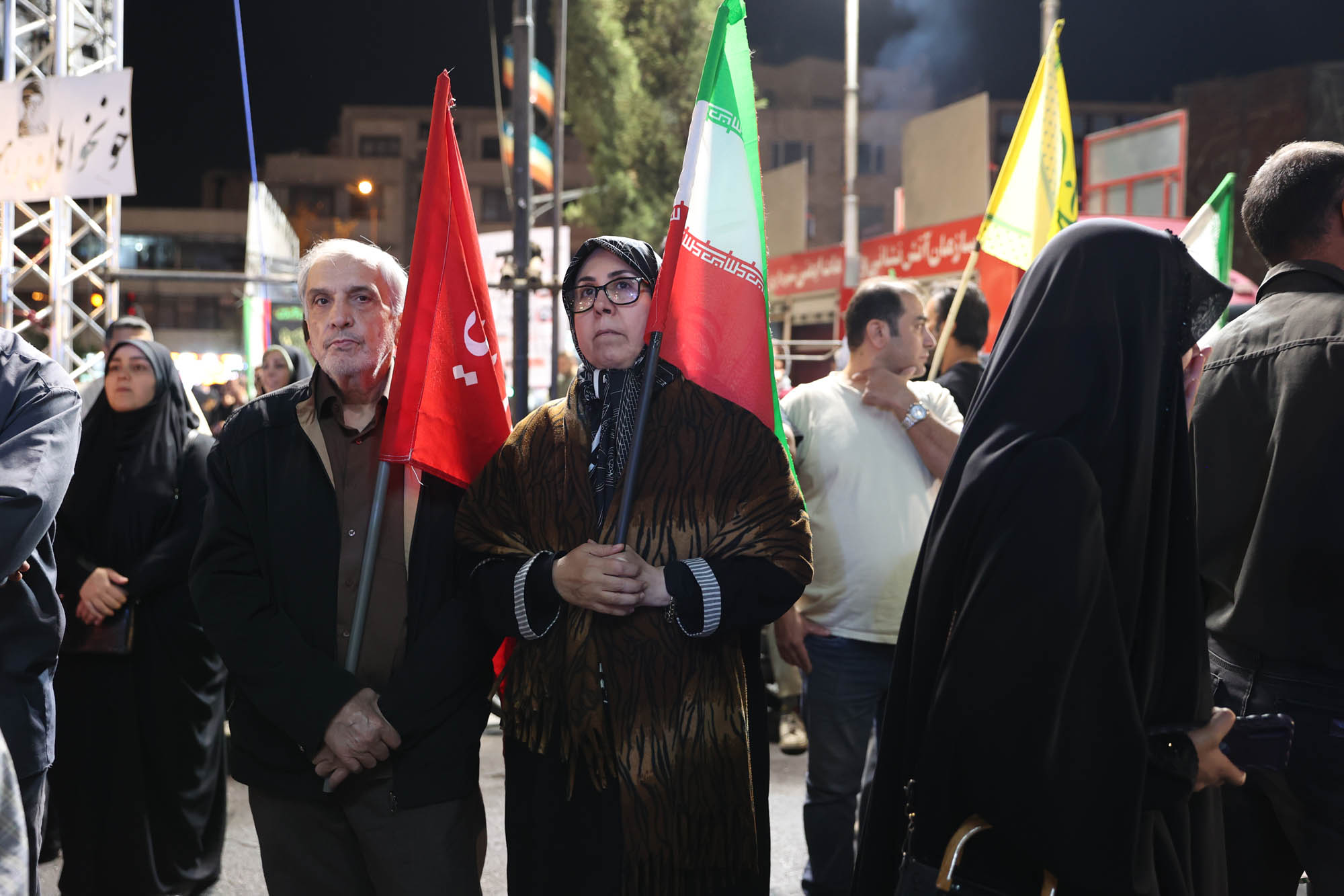 اجتماع بزرگ جامعه ورزش و جوانان «ورزش، جان‌فدای ایران» در میدان انقلاب