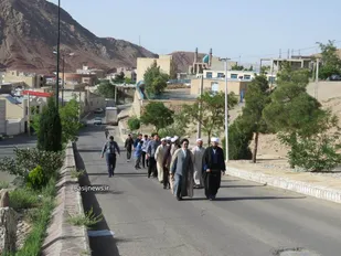 پیاده روی طلاب شهرستان مهدیشهر به مناسبت کنگره ۴۰۰۰ شهید روحانی