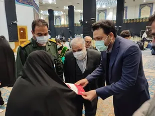 تکریم مادران و همسران معظم شهداء در شهرری