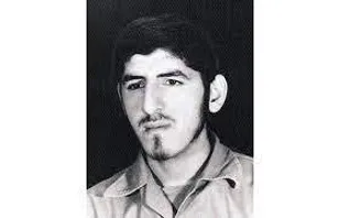 دیدار مدیرکل کمیته امداد استان تهران با خانواده شهید « علی عباد اردستانی»
