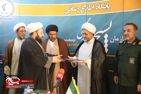 آیین تکریم و معارفه مسئول دفتر نمایندگی ولی فقیه در سازمان بسیج سازندگی کشور