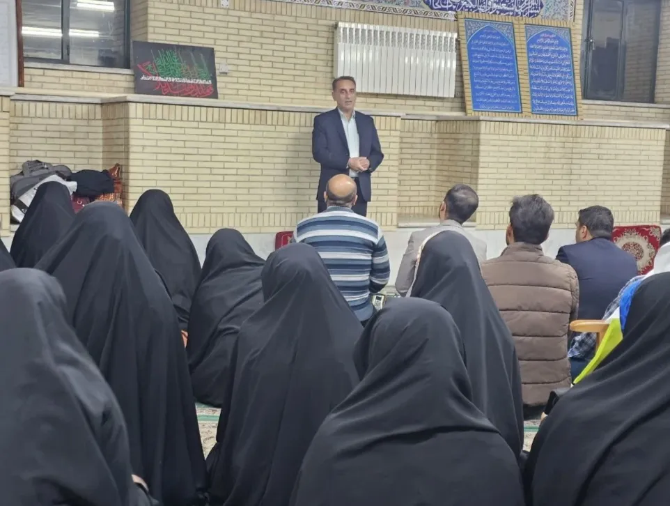 اعزام یکصد معلم استان فارس به دوره آموزشی نشست شبکه سازی فعالین تعلیم و تربیت انقلاب اسلامی