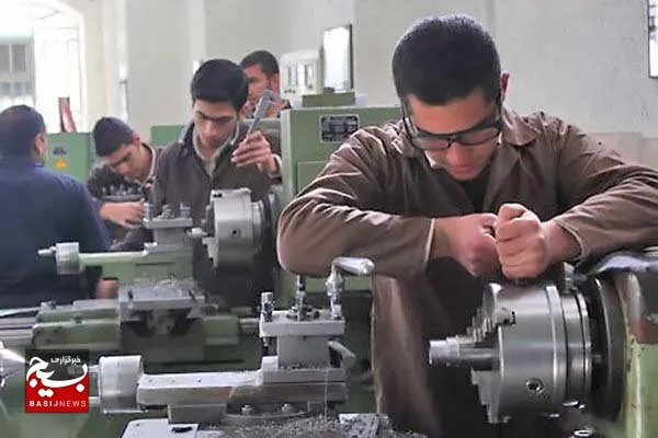 آموزش مهارتی بیش از ۸ هزار نفر از سربازان وظیفه درخوزستان