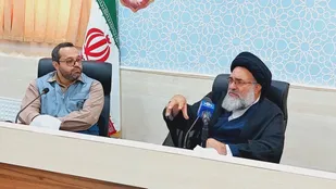 هر کسی در اغتشاشات شرکت کند خائن است/ رسانه&zwnj;ها چهره واقعی آشوبگران را برملا کنند