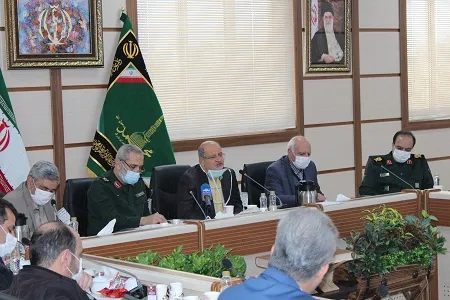 حضور جهادی بسیجیان درمقابله با بیماری کرونا تکلیف است