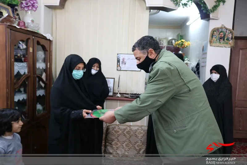 خدمت به خانواده شهدا،جانبازان و ایثارگران توفیق بزرگی است