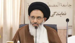 راز ماندگاری شهید مطهری در دارا بودن علم نافع و معنویت و طهارت وی بود/محور مقاومت مختص شیعه نیست بلکه انسانی است