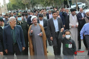 راهپمایی مردم فراهان در محکوم کردن اقدام تروریستی شاهچراغ+تصاویر