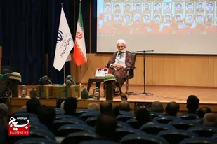 آیت الله محمدی لائینی: شهدای ما در سه زمینه؛ ورزش، مبارزه با نفس و میدان جهاد قهرمان بودند