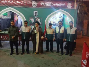 نبض تپنده انقلاب در محله اصیل پشت‌بازار؛ میدان گپ میزبان یاد و خاطره شهید مبشر شد