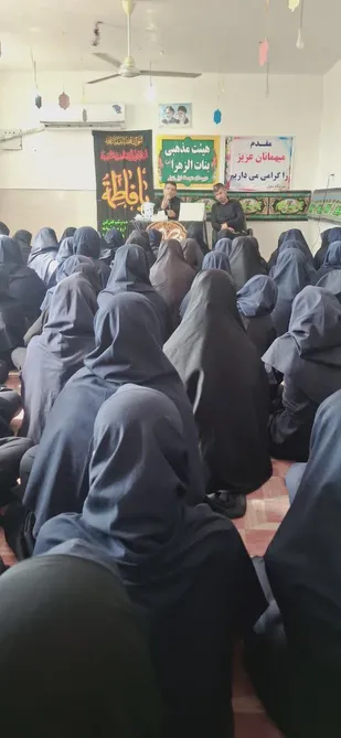 برگزاری نشست جهاد تبیین ویژه دختران در شادگان