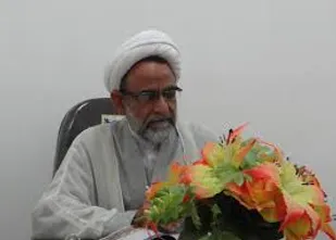 دهه کرامت سنتی زیباست که تبدیل به شعار ولایی شده است