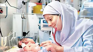 ماما و حفظ سلامتی مادر و جنین/ تفاوت&zwnj; ماما و متخصص زنان و زایمان
