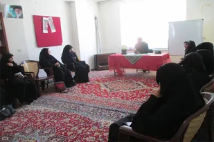 نشست تربیت تعالی حوزه&zwnj;ای در حوزه بسیج خواهران کوثر خوانسار برگزار شد