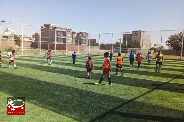 برگزاری مسابقات چهارجانبه نونهالان صالح آبادی به مناسبت دهه امامت و ولایت