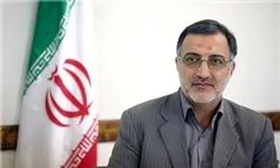 نامه نگاری آقای روحانی به مسئولین برای برجام کار اشتباهی بود که موجب آسیب خواهد شد