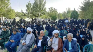 تجمع و راهپیمایی بانوان زرندی در پاسداشت عفاف و حجاب برگزار گردید