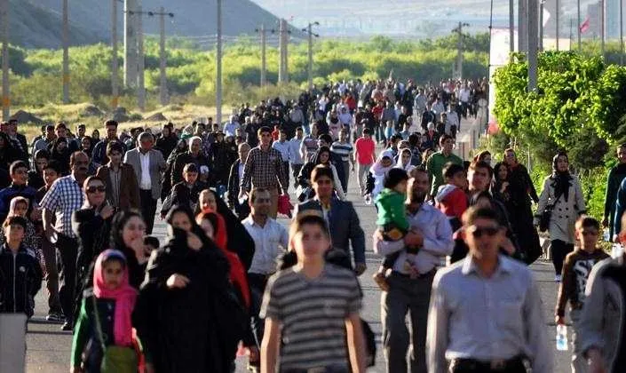برگزاری همایش بزرگ پیاده روی خانوادگی در بهار