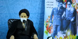 انقلاب اسلامی در مقابل وحشی&zwnj;ترین افراد و ظالم ترین جریانات ایستاده است