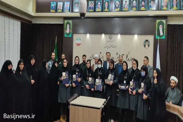 تجلیل از مدال‌آوران پانزدهمین مرحله لیگ علمی پایا در استان همدان