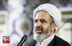 انقلاب اسلامی زنده و درحال رشد است