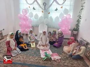 جشن تکلیف دختران بسیجی پایگاه حضرت زینب(س) برگزار شد