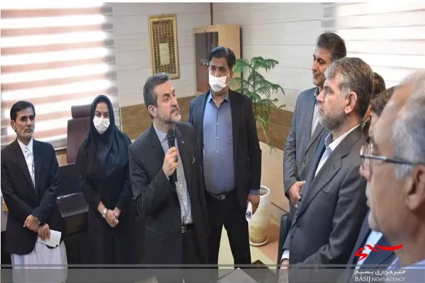 از توسعه نخلستان و باغات میوه‌های گرمسیری در سیستان و بلوچستان حمایت می‌شود