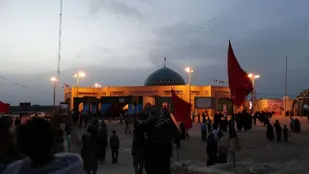 بازدید زائران راهیان نور همدان از کربلای ایران