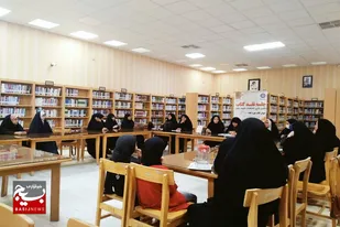 برگزاری نشست نقد و بررسی کتاب &laquo;دریا و آتش&raquo; در بهار