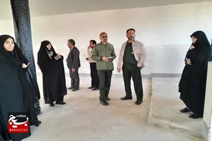 بازدید فرمانده سپاه ناحیه همدان از کارگاه تولیدی خواهران حوزه شهیده فرهانیان