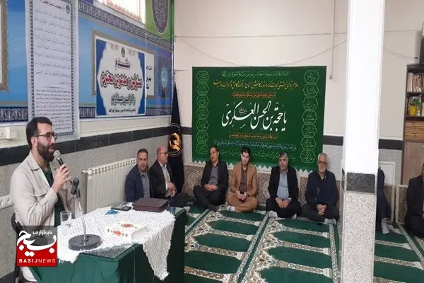 باید با استدلال و سند برای نسل استدلالی روشنگری کرد