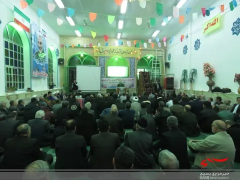 افرادی از جنس شهید سلیمانی را راهی مجلس کنید
