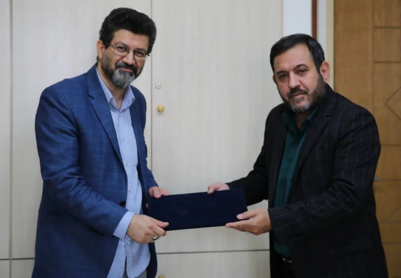 مهدی کاموس