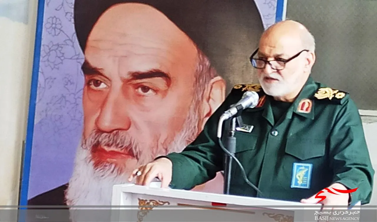 امروز مهمترین رسالت همگان صیانت از انقلاب و نظام  مقدس اسلامی است