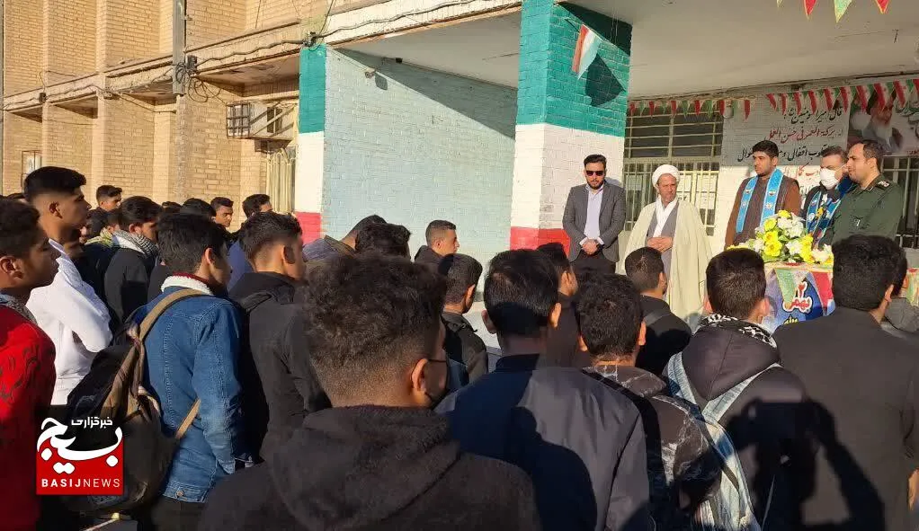 جهاد تبیین با موضوع مشارکت در انتخابات ویژه دانش آموزان رأی اولی در مدارس