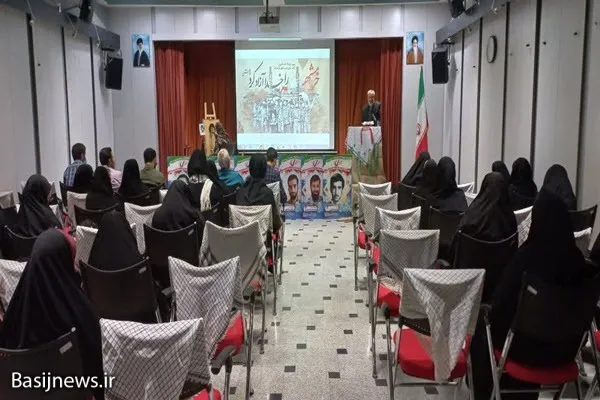 اجرای برنامه‌های متنوع فرهنگی به مناسبت آزادسازی خرمشهر در حوزه کوثر النبی (س) همدان