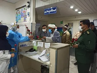 تجلیل فرمانده سپاه ناحیه کهگیلویه از پرستاران در دهدشت