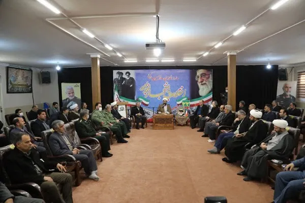 امام خمینی(ره) گفتمان سیاسی تشیع را احیا کرد/ ماندگاری انقلاب اسلامی در گرو ارتقاء آگاهی سیاسی جامعه است