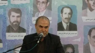 مردم تا پای جان در مقابل کینه توزی دشمنان انقلاب اسلامی و نظام استکبار ایستاده اند