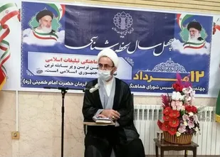 دشمنان همواره دنبال ناامید کردن مردم هستند