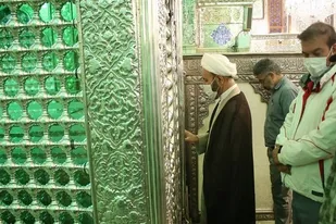 در&zwnj;ب&zwnj;های حرم مطهر شاهچراغ (ع) به روی مردم باز شد