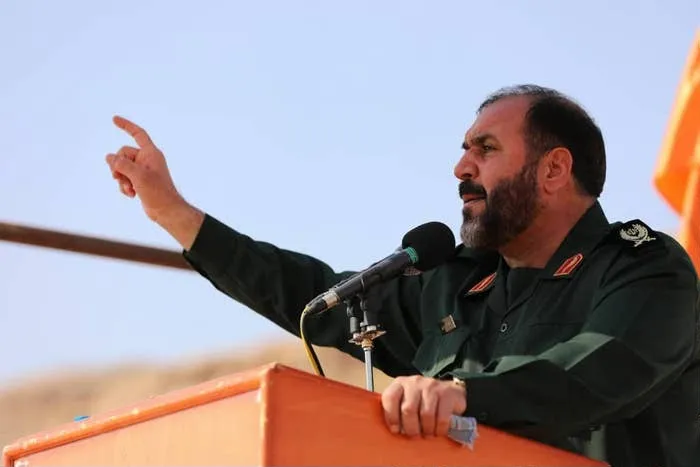 پیام شهدا این است که تسلیم نشویم